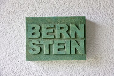 Sculpture titled "BernStein" by Daniel Rohrbach, Original Artwork, Wood