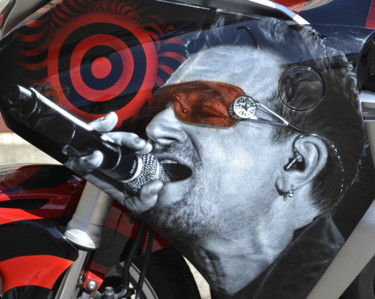 Painting titled "Bono U2" by Ekaterina Gerasimova, Original Artwork, Airbrush