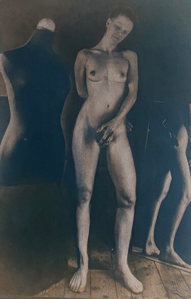 Fotografie mit dem Titel "Новая Венера" von Ekaterina Kiryanova, Original-Kunstwerk, Analog Fotografie Auf Karton montiert