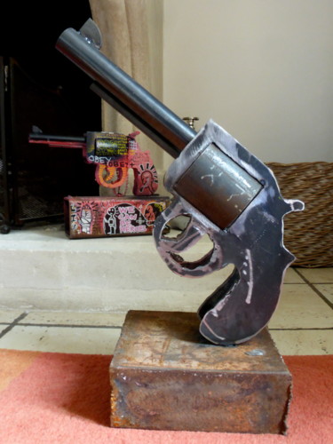 Sculpture intitulée "EldeKan "Big Colt X…" par Eldekan, Œuvre d'art originale, Métaux