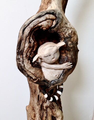 Sculpture titled "Sculpture du Schlimp" by Eleanor Gabriel, Original Artwork, Wood