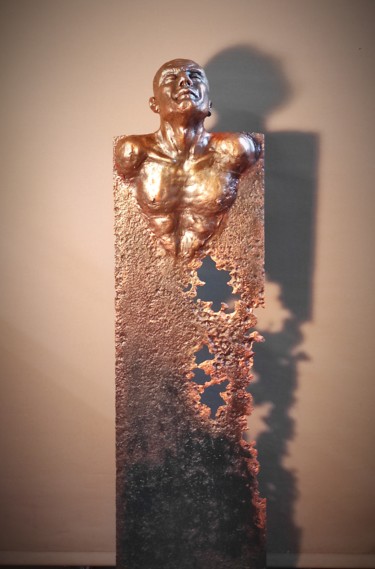 "THE DISSENTER" UNIQUE MIXEDMEDIA SCULPTURE 103X28X18CM. Sculpture intitulée ""THE DISSENTER" UNI…" par Elena Kraft, Œuvre d'art originale, Argile