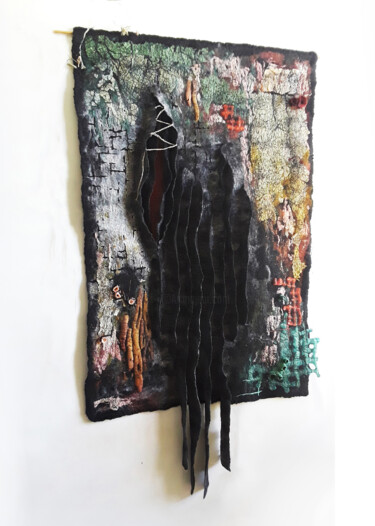 Textile Art με τίτλο "Crisis moment" από Elena Tzirulnik, Αυθεντικά έργα τέχνης, Ταπισερί Τοποθετήθηκε στο Μέταλλο