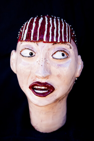 Sculpture titled "Rebellious Girl" by Elena Uljancic, Original Artwork, Ceramics