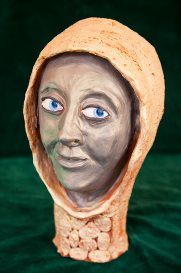 Escultura intitulada "Beata" por Elena Uljancic, Obras de arte originais, Cerâmica