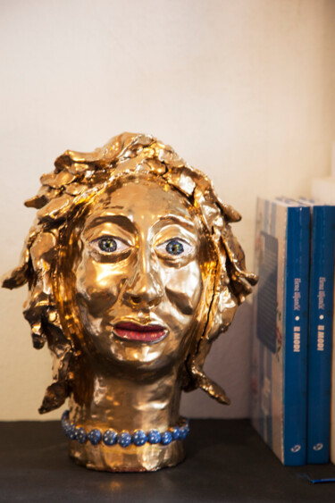 Sculpture intitulée "Golda" par Elena Uljancic, Œuvre d'art originale, Céramique