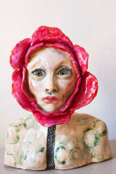 Sculpture titled "Miss Rosa" by Elena Uljancic, Original Artwork, Ceramics