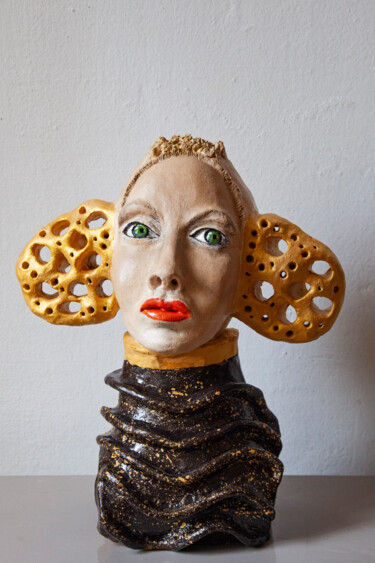 Scultura intitolato "Lisa" da Elena Uljancic, Opera d'arte originale, Ceramica