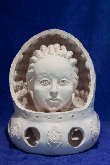 Sculpture titled "Calvia" by Elena Uljancic, Original Artwork, Ceramics