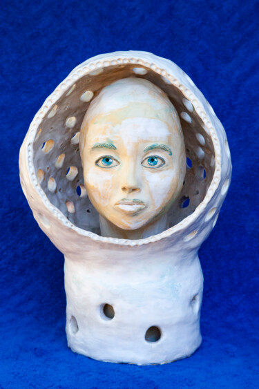 Sculpture titled "Space" by Elena Uljancic, Original Artwork, Ceramics