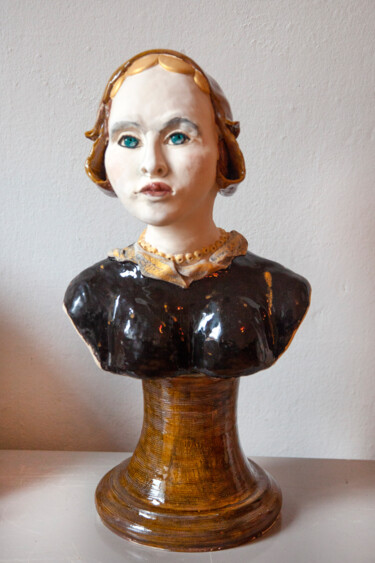 Skulptur mit dem Titel "Dina" von Elena Uljancic, Original-Kunstwerk, Keramik