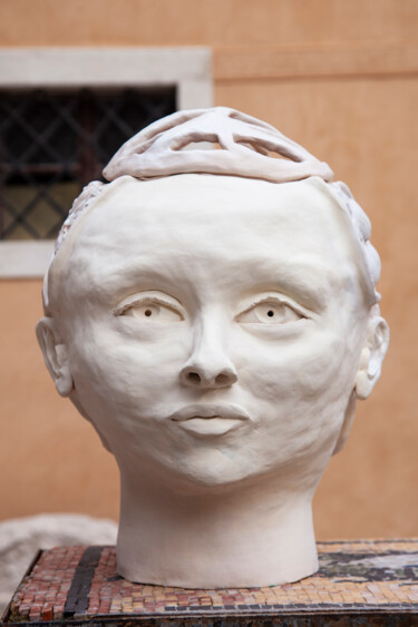 Sculpture titled "The woman in my head" by Elena Uljancic, Original Artwork, Ceramics