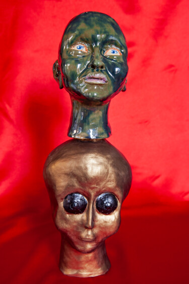 Sculpture titled "E. T." by Elena Uljancic, Original Artwork, Ceramics