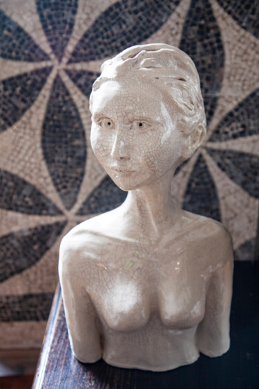 Картина под названием "Domenica, ceramic s…" - Elena Uljancic, Подлинное произведение искусства, Керамика