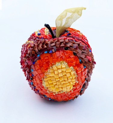 Sculpture titled "Smalt apple with le…" by Elena Kirillova, Original Artwork, Mosaic