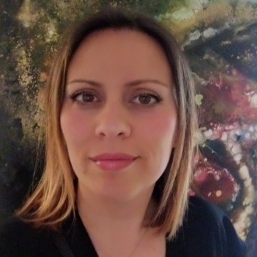 Eleni Denart Profile Picture Large