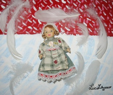 Photographie intitulée "toute petite poupée…" par Lucie Estermann, Œuvre d'art originale, Photographie numérique