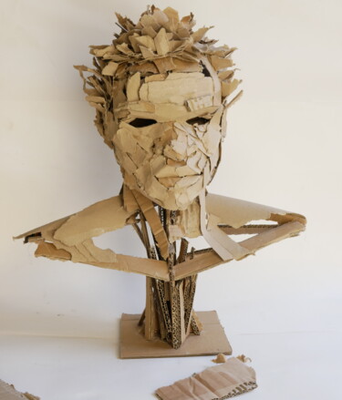 Sculpture titled "Autoportrait" by Elie Diol, Original Artwork, Cardboard