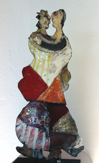 Sculpture titled "les yeux dans les y…" by Elisabeth Brainos, Original Artwork, Terra cotta