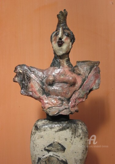 Sculpture intitulée "the queen (detail)" par Elisabeth Brainos, Œuvre d'art originale