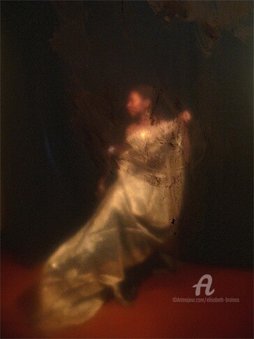 Photography titled "Sandra assise" by Elisabeth Brainos, Original Artwork