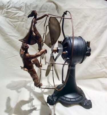 Sculpture titled "« Prendre l air à d…" by Elisabeth Faucheur, Original Artwork, Bronze