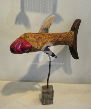 Sculpture intitulée ""Requin clignotant"" par Elisabeth Faucheur, Œuvre d'art originale, Autre
