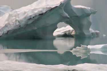 Photographie intitulée "Iceberg" par Elke Matthaeus, Œuvre d'art originale
