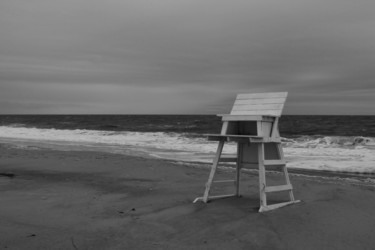 Photography titled "Lifeguard Chair" by Elke Matthaeus, Original Artwork