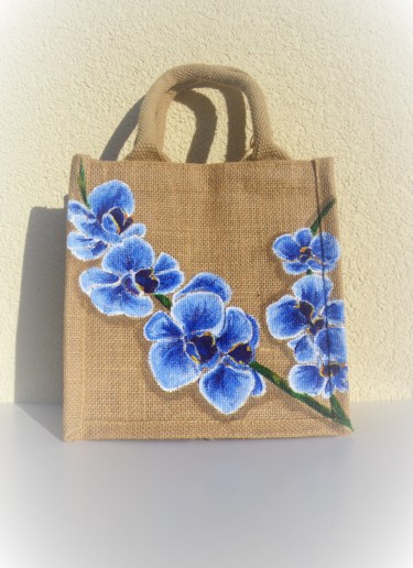 Arte têxtil intitulada "Orchidées bleues…" por Nora Leynadier, Obras de arte originais, Acessórios