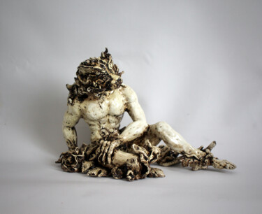 Скульптура под названием "Human tiger hybrid" - Elmira Sharipova, Подлинное произведение искусства, Керамика