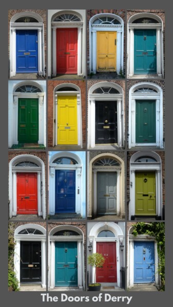 Fotografie getiteld "The Doors of Derry…" door Emma Cownie, Origineel Kunstwerk, Digitale fotografie