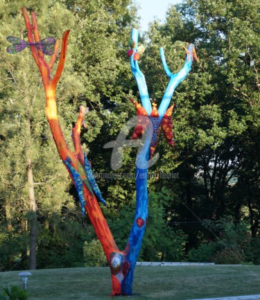 Sculpture titled "Arbre Papillons-1" by Emma Henriot, Original Artwork