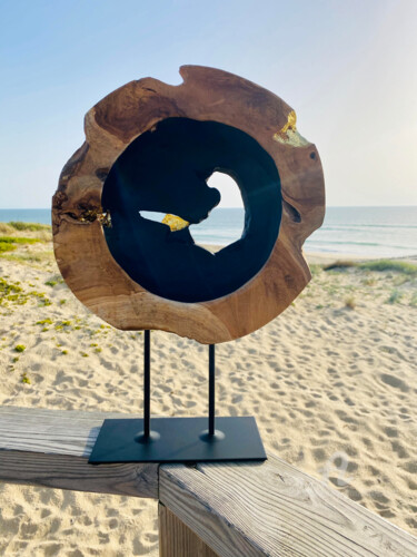 Skulptur mit dem Titel "Cercle et oiseau" von Emma Lapassouze, Original-Kunstwerk, Holz