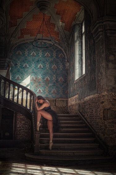 Photography titled "Ballerina girl 2." by Emmanuel Raussin, Original Artwork, Digital Photography