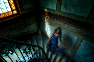 Photographie intitulée "Cinderella." par Emmanuel Raussin, Œuvre d'art originale, Photographie numérique