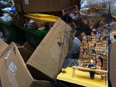 Photographie intitulée "Trash and art in Pa…" par Emmanuel Jahan, Œuvre d'art originale, Photographie numérique