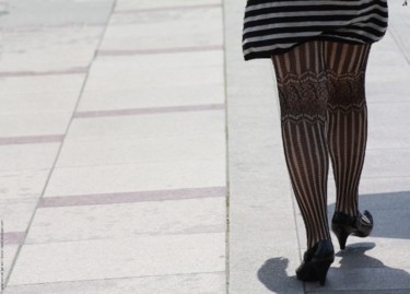 Photographie intitulée "19_zebra_legs_LR_ar…" par Emmanuel Jahan, Œuvre d'art originale