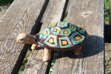 Sculpture titled "tortue bleue" by Emmanuelle Bernard, Original Artwork, Ceramics