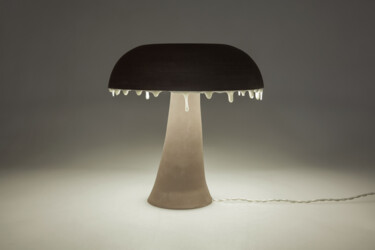 设计 标题为“Lampe Fluide” 由Emmanuelle Musset, 原创艺术品, 灯光