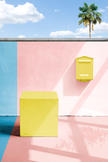 Fotografie getiteld "color street ( edit…" door Emmanuel Passeleu, Origineel Kunstwerk, Digitale fotografie