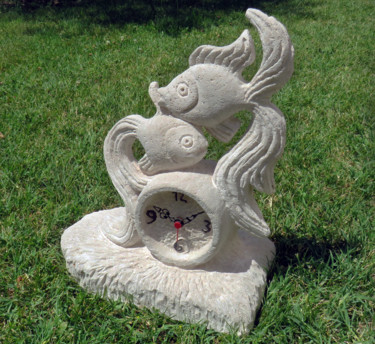 Sculpture titled "Clock-fishes" by Enzo Vaira, Original Artwork, Stone