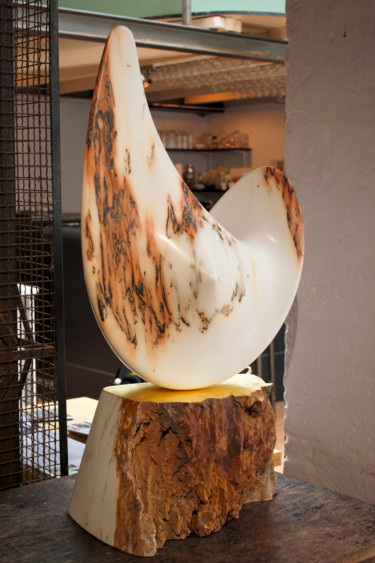 Clef de Sol Sculpture intitulée "Clef de Sol" par Enzoyote, Œuvre d'art originale, Pierre