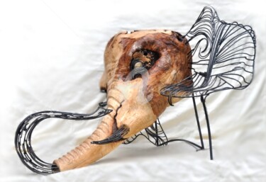 Sculpture intitulée "elephante-e-clavel-…" par Eric Clavel, Œuvre d'art originale, Bois
