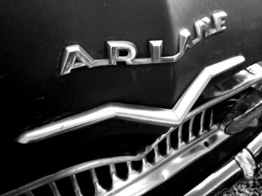 摄影 标题为“Simca Ariane” 由Eric L Vadé, 原创艺术品, 数码摄影