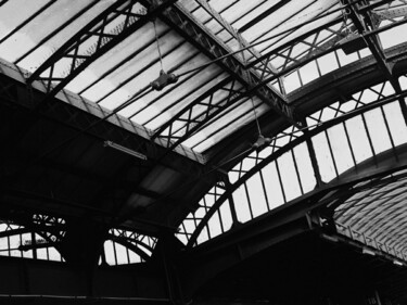 Photography titled "Gare de L'Est" by Eric L Vadé, Original Artwork, Digital Photography