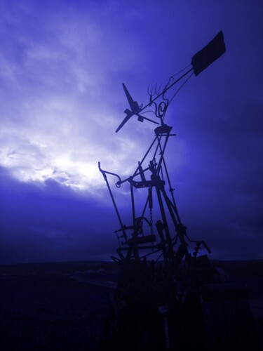 Photographie intitulée "Blue Thunderstorm" par Eric L Vadé, Œuvre d'art originale, Photographie numérique