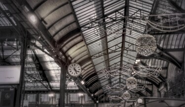 Photography titled "Gare De Lyon II" by Eric L Vadé, Original Artwork, Digital Photography