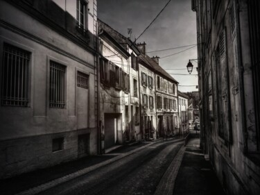 Photography titled "Ruelles II" by Eric L Vadé, Original Artwork, Non Manipulated Photography