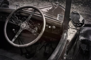 Fotografie getiteld "Steering Wheel VII" door Eric L Vadé, Origineel Kunstwerk, Digitale fotografie